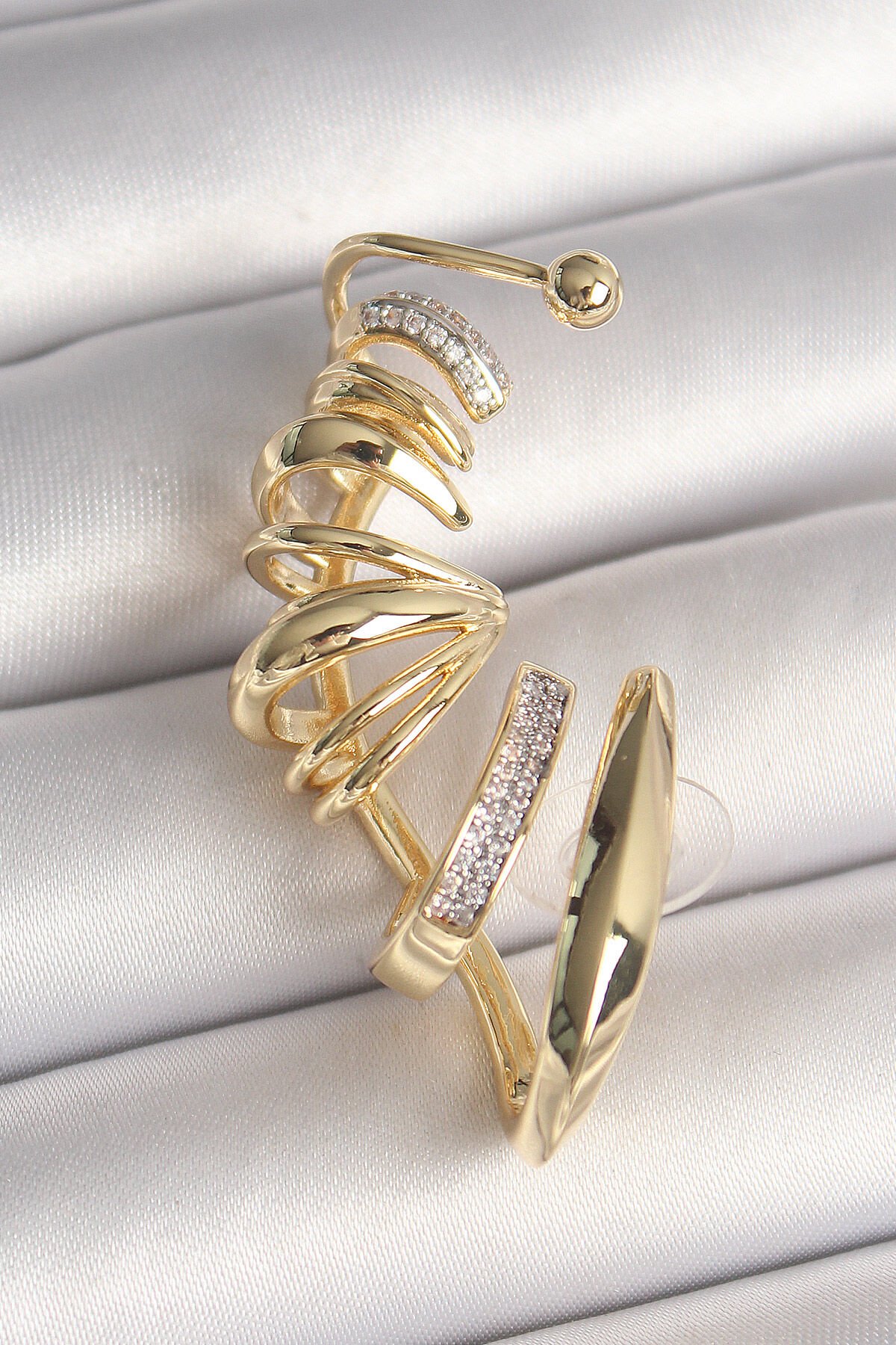 Pirinç Gold Renk Zirkon Taşlı Kıkırdak Küpe - TJ-BKP10430