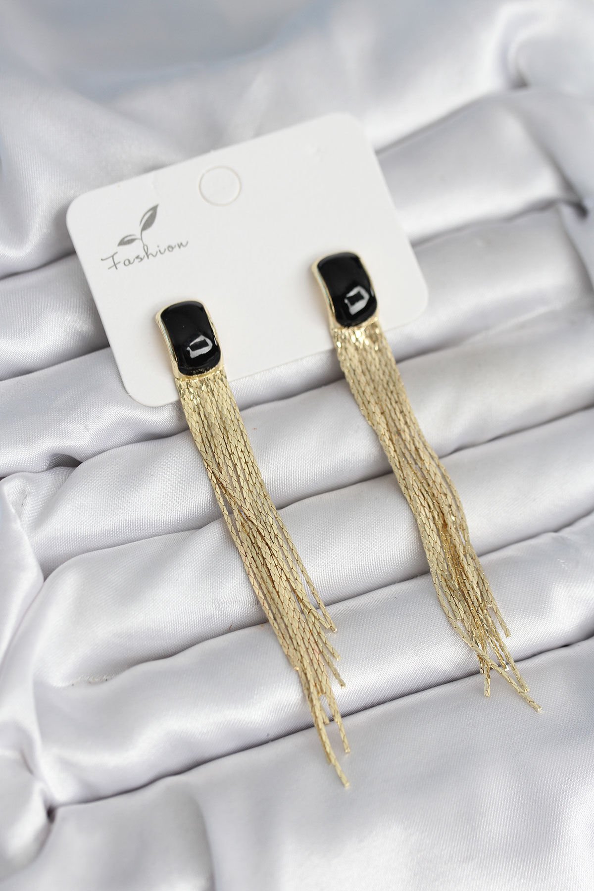 Sallantılı Siyah Mineli Gold Renk Kadın Küpe - TJ-BKP11308