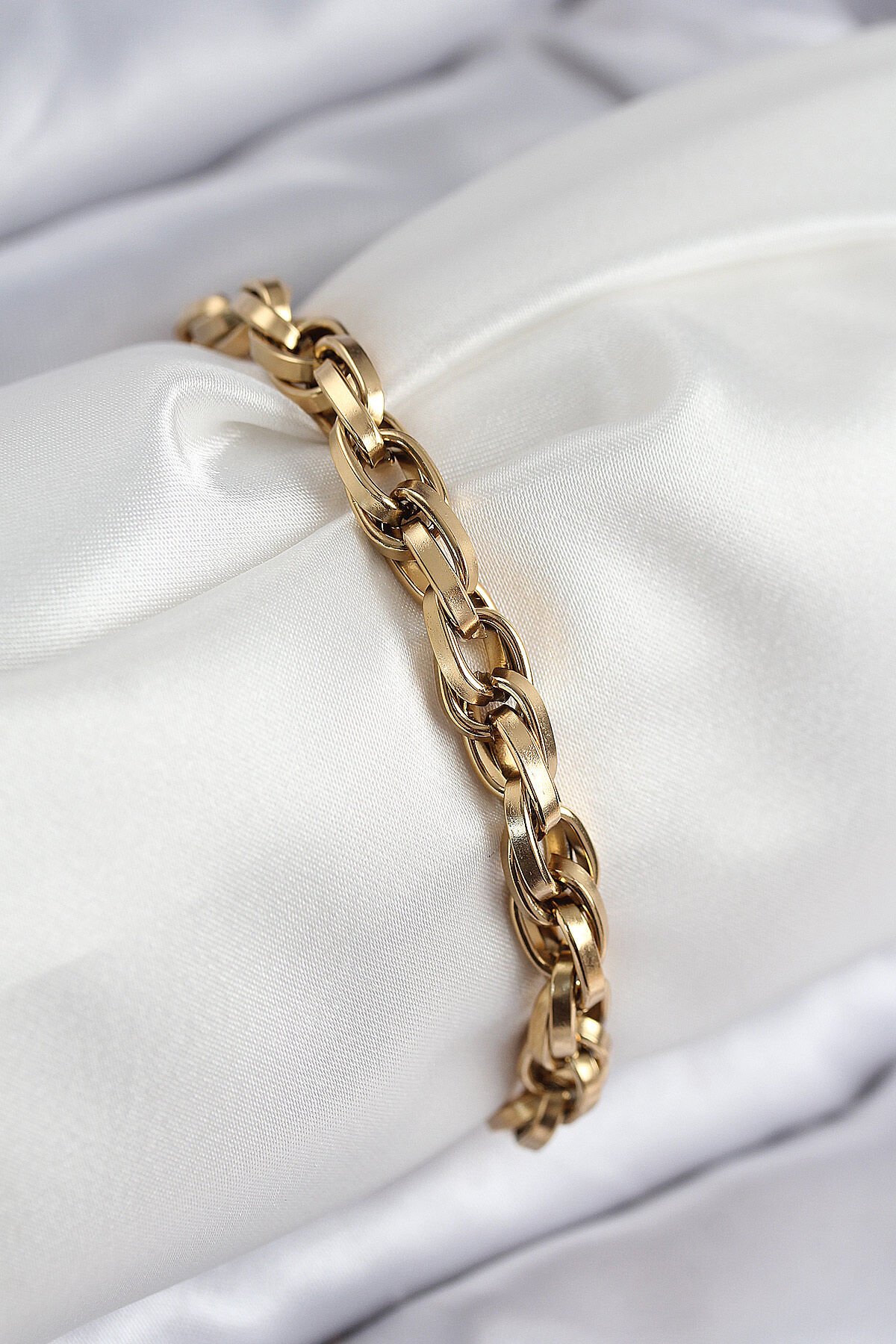 316L Çelik Örgü Model Gold Renk Kadın Bileklik - TJ-BB7833