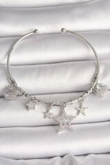 Pirinç Gümüş Renk Sallantı Zirkon Taşlı Yıldız Figür Charm Kadın Bileklik - TJ-BB6904