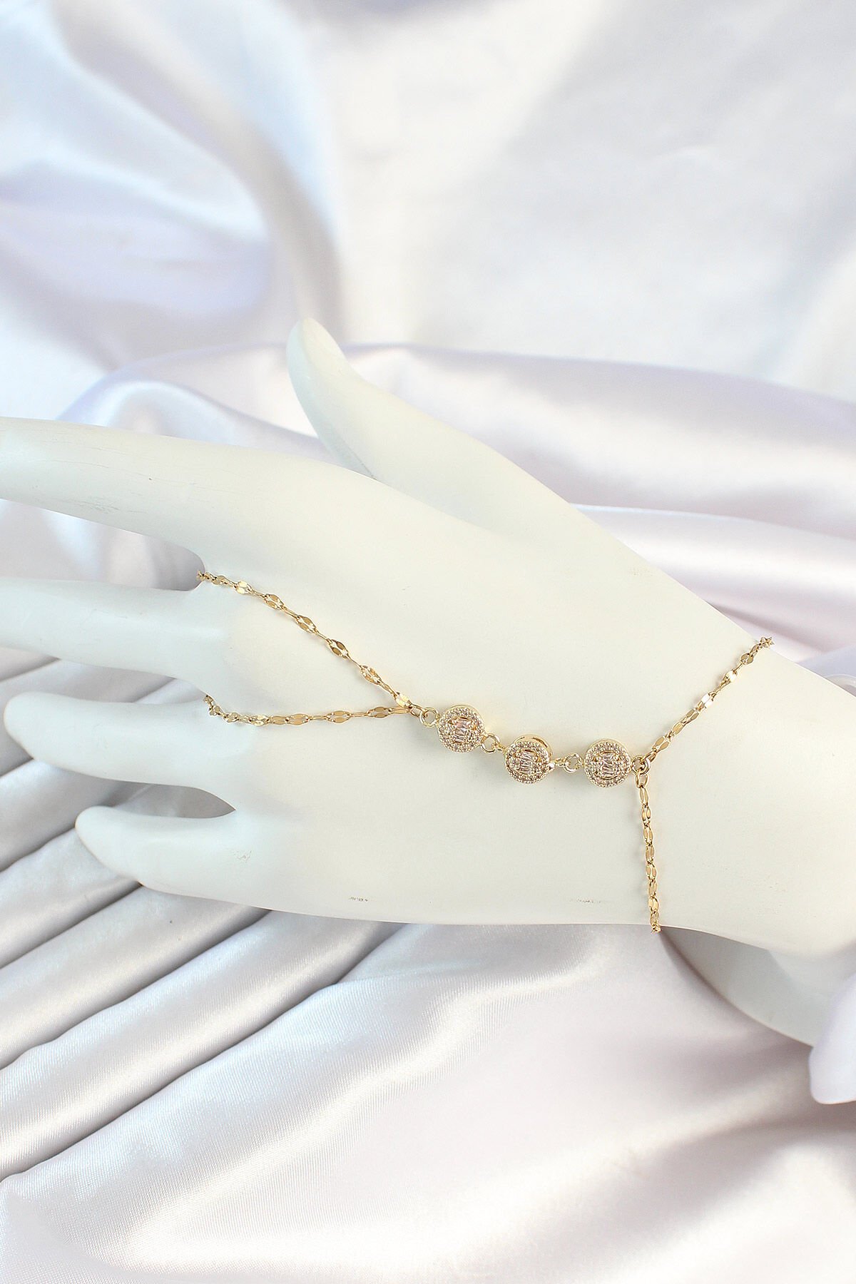 316L Çelik Gold Renk Zincirli Baget Zirkon Taşlı Şahmeran - TJ-SN658