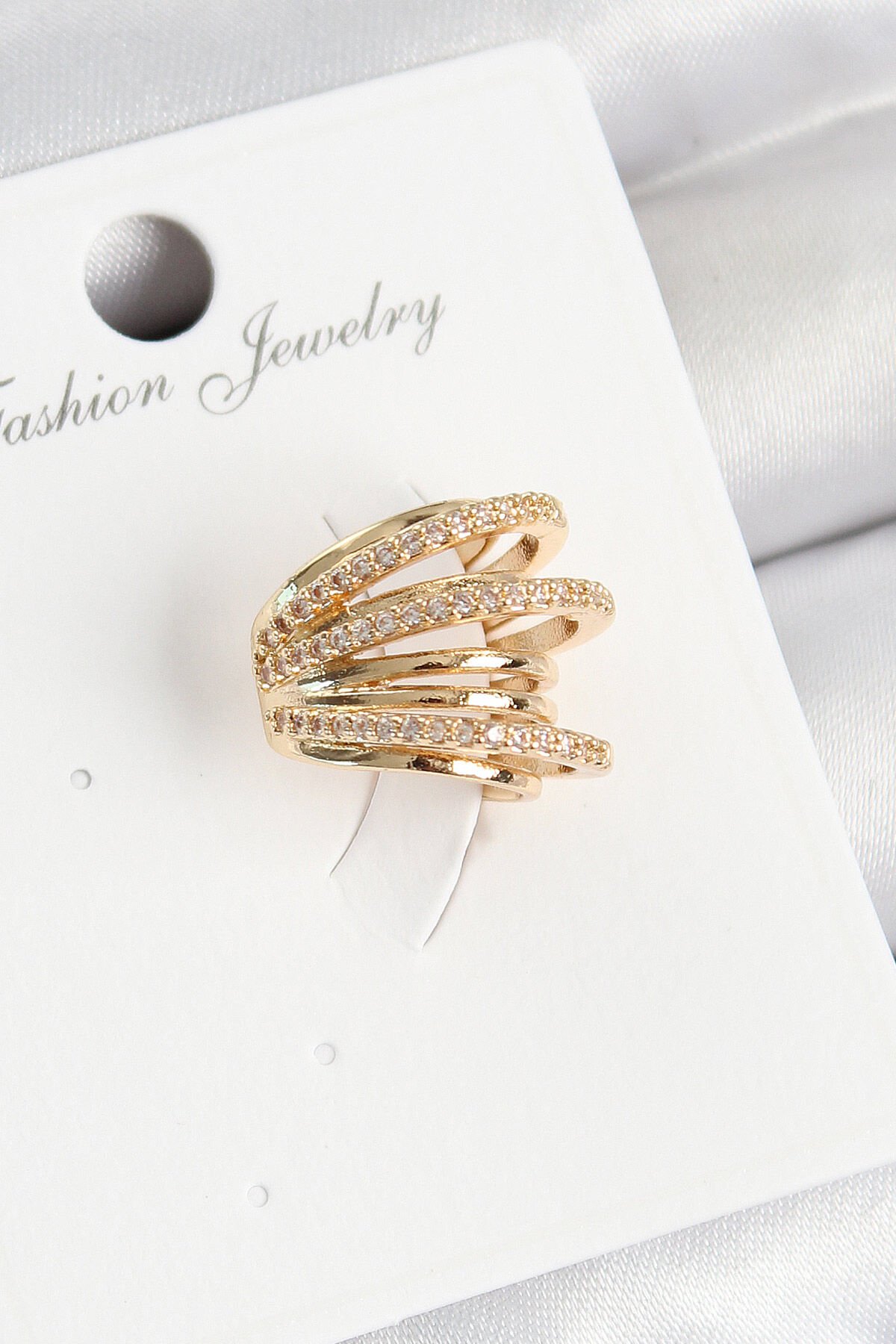 Pirinç Zirkon Taşlı Yay Model Gold Renk Sağ Kıkırdak Küpe - TJ-BKP11004