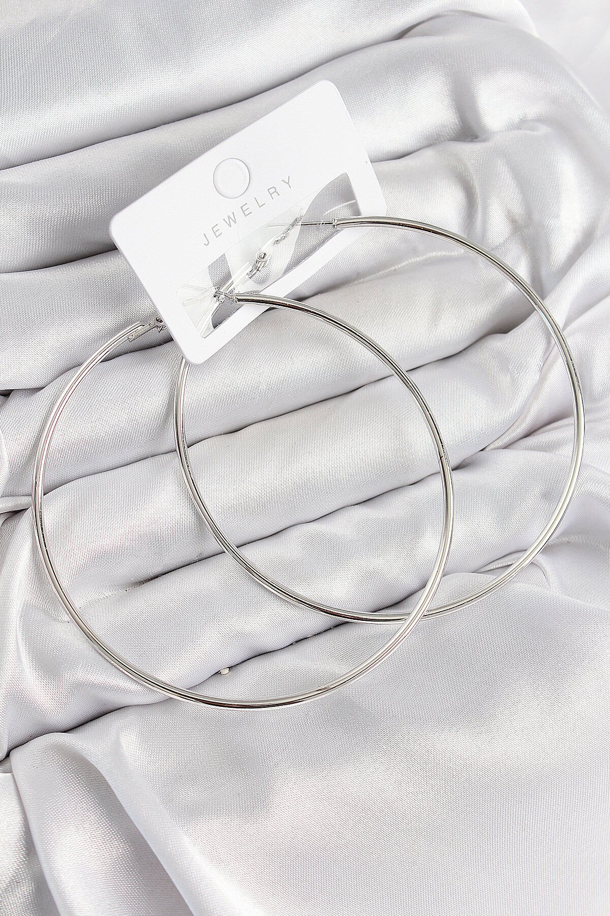 Pirinç Halka Model Gümüş Renk Kadın Küpe - TJ-BKP11036