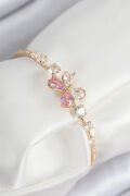 Pirinç Zirkon Taşlı Kelebek Model Gold Renk Kadın Bileklik - TJ-BB7853