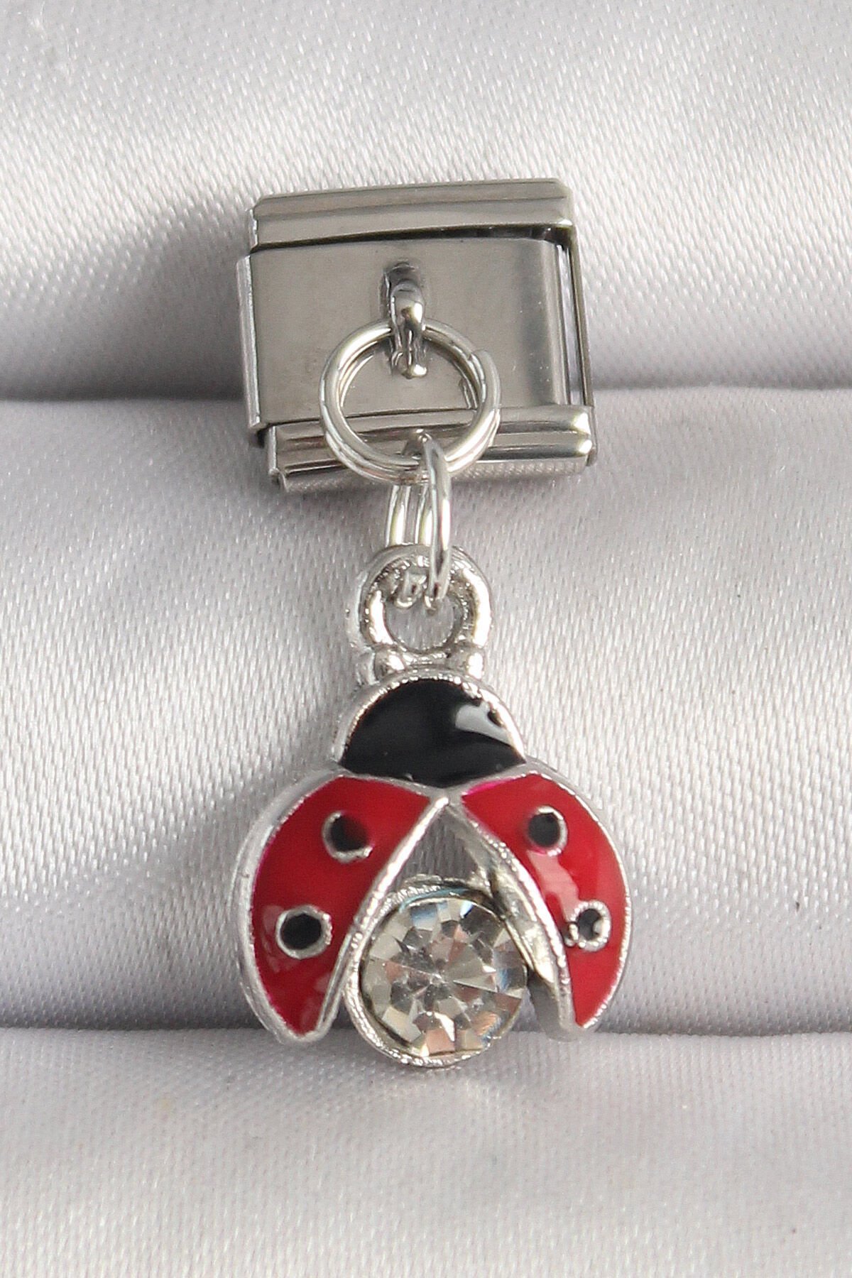 316L Çelik Gümüş Renk Zirkon Taşlı Uğur Böceği Model Nomination Charm - TJ-BC1245