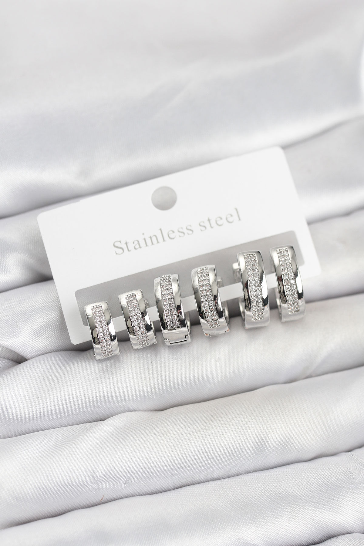 316L Çelik Gümüş Renk Zirkon Taşlı Halka Küpe Seti - TJ-BKP11527