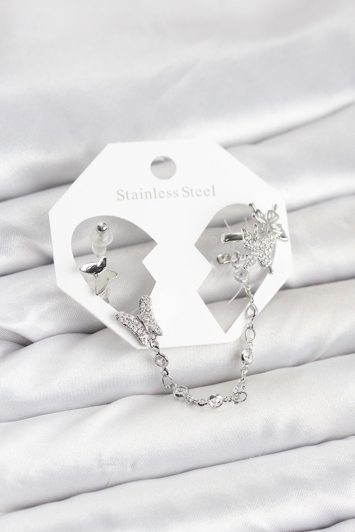 Pirinç Gümüş Renk Kelebek Model Zincir Bağlantılı Ear Cuff Küpe Seti - TJ-BKP11535