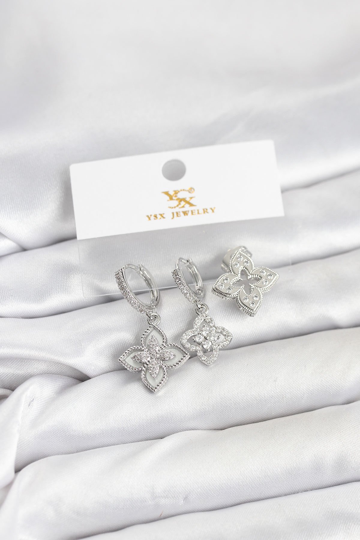 Pirinç Gümüş Renk Yonca Model YSX Trio Küpe Seti - TJ-BKP11553