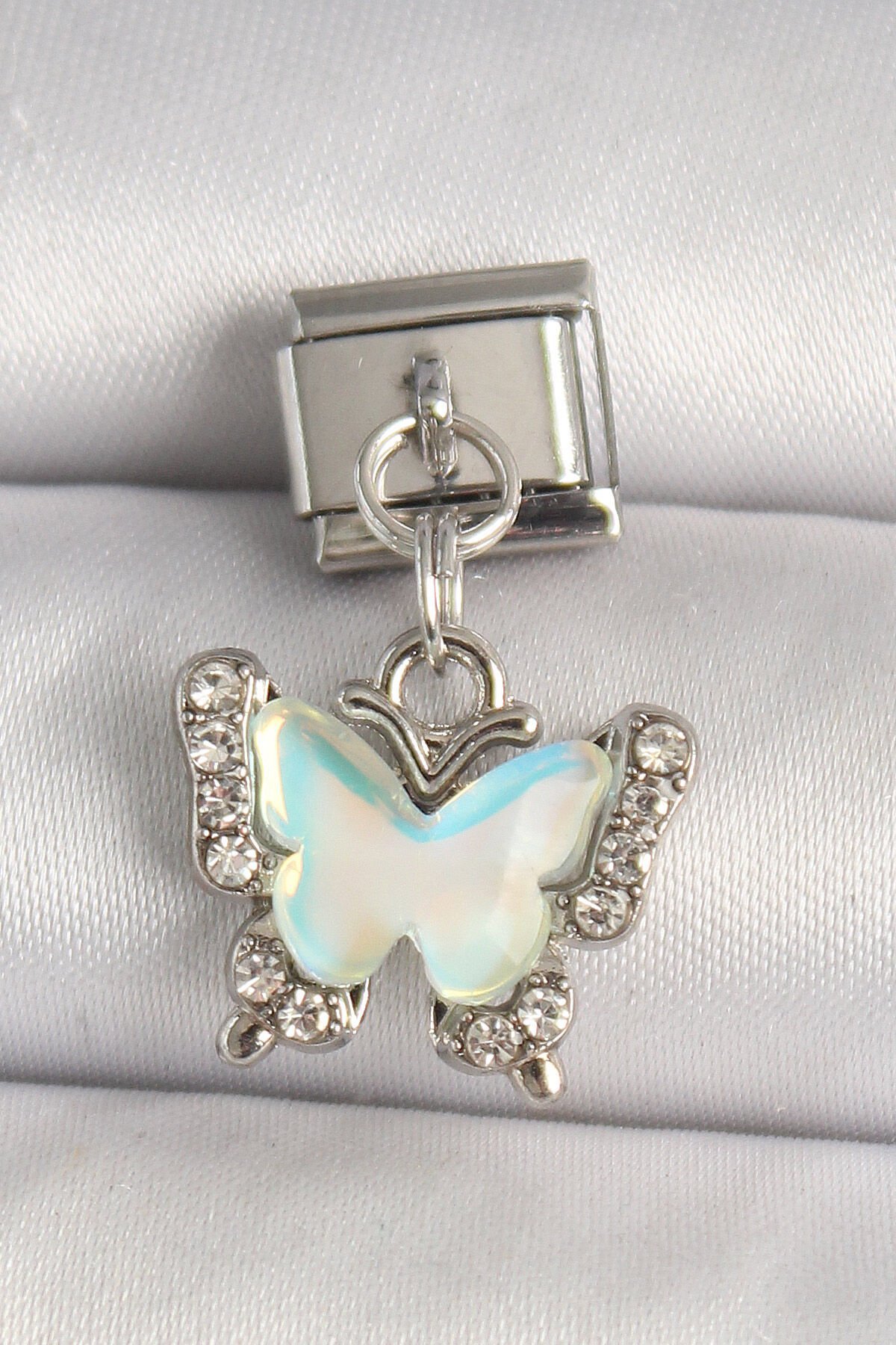 316L Çelik Gümüş Renk Zirkon Taşlı Sarı Mineli Kelebek Model Nomination Charm - TJ-BC1324