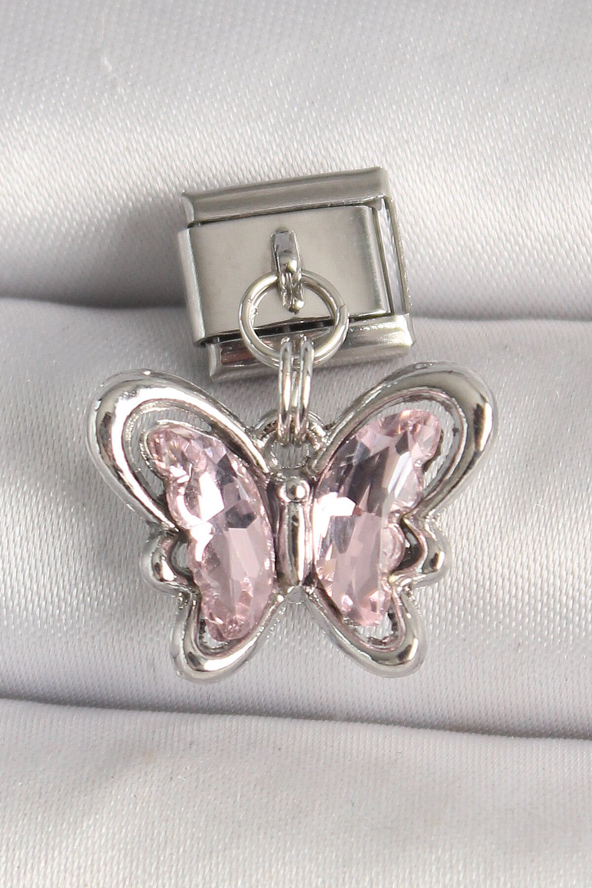 316L Çelik Gümüş Renk Pembe Zirkon Taşlı Kelebek Model Nomination Charm - TJ-BC1327