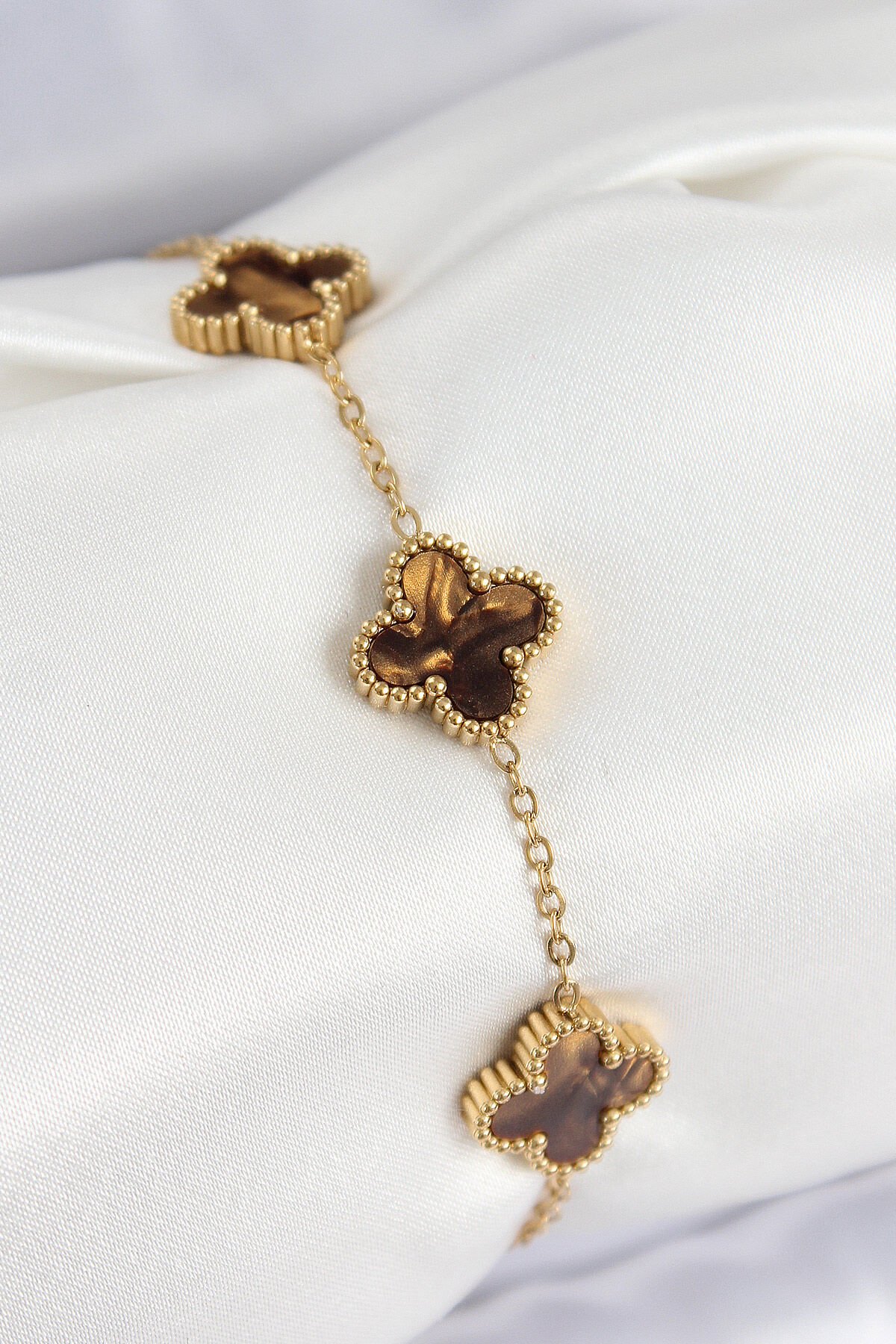 316L Çelik Sedefli Kahverengi Gold Renk Yonca Kadın Bileklik - TJ-BB7670