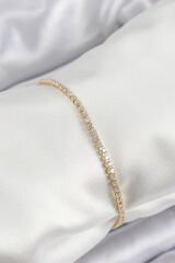 Pirinç Zirkon Taşlı İnce Su Yolu Model Gold Renk Kadın Bileklik - TJ-BB7035