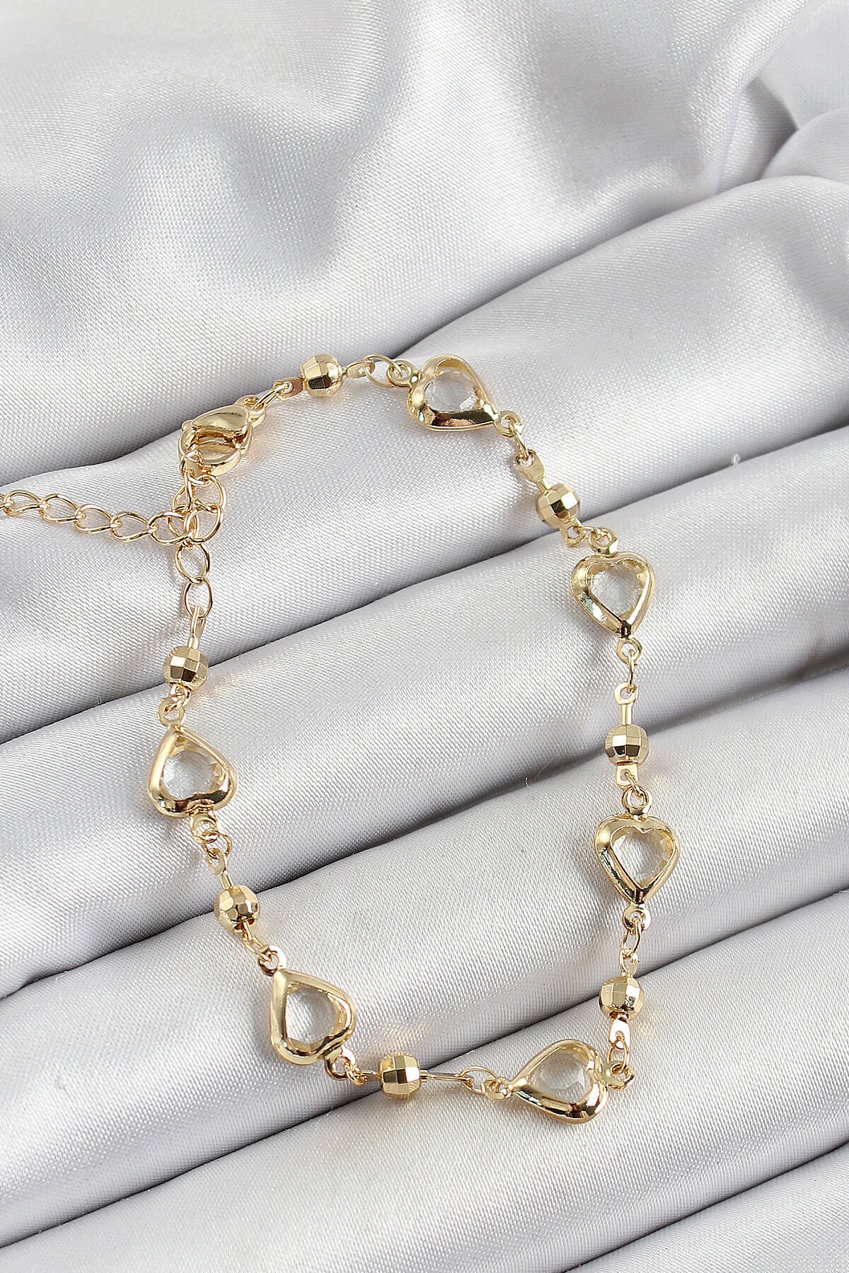 Pirinç Şeffaf Kalp Model Gold Renk Zirkon Taşlı Kadın Bileklik - TJ-BB7037