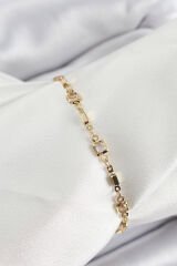 Pirinç Gold Renk Zirkon Taşlı Kadın Bileklik - TJ-BB7041