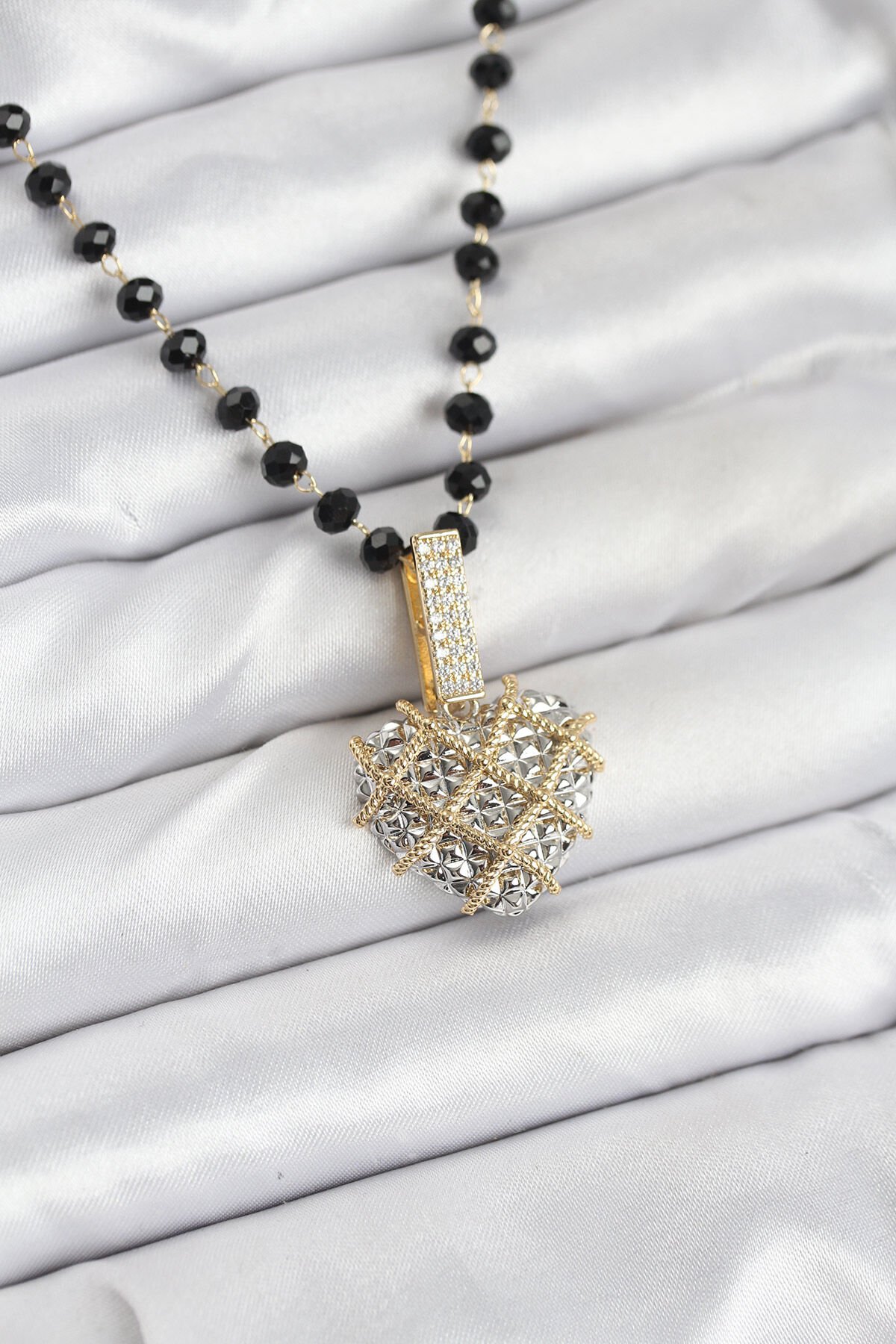 316L Çelik Zincir Kristal Boncuklu Kalpli Kadın Kolye - TJ-BKO10562