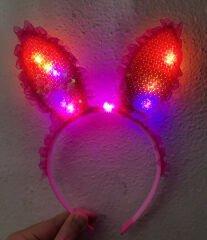 Kenarları Dantelli Fuşya Pullu Payetli Led Işıklı Tavşan Kulak Taç 23x19 cm (4944)