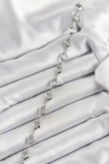 Pirinç Gümüş Renk Kalp Zirkon Taşlı Kadın Bileklik - TJ-BB7054