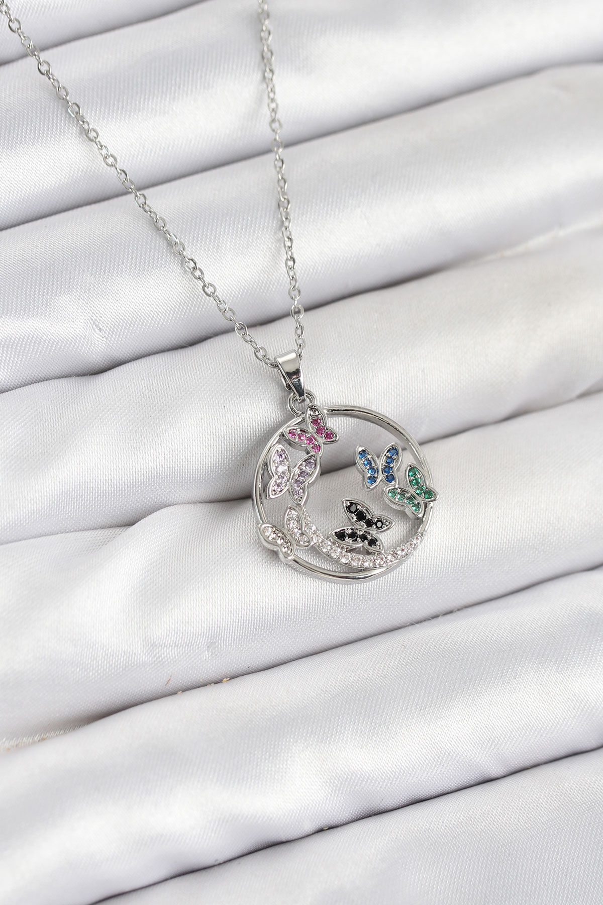 316L Çelik Zincir Gümüş Renk Zirkon Taşlı Kelebekli Kadın Kolye - TJ-BKO10608