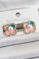 Pirinç Pembe Mineli İnci Detaylı Zirkon Taşlı Sanatsal Portre Yonca Model Gold Renk Kadın Küpe - TJ-BKP10682