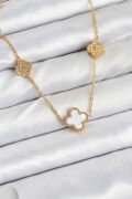 316L Çelik Zincir Gold Renk Beyaz ve Zirkon Taşlı Yonca Kadın Kolye - TJ-BKO10590