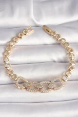 Pirinç Gold Renk Zirkon Taşlı Daire Zincir Model Kadın Bileklik - TJ-BB6842