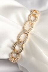 Pirinç Gold Renk Zirkon Taşlı Oval Zincir Model Kadın Bileklik - TJ-BB6847