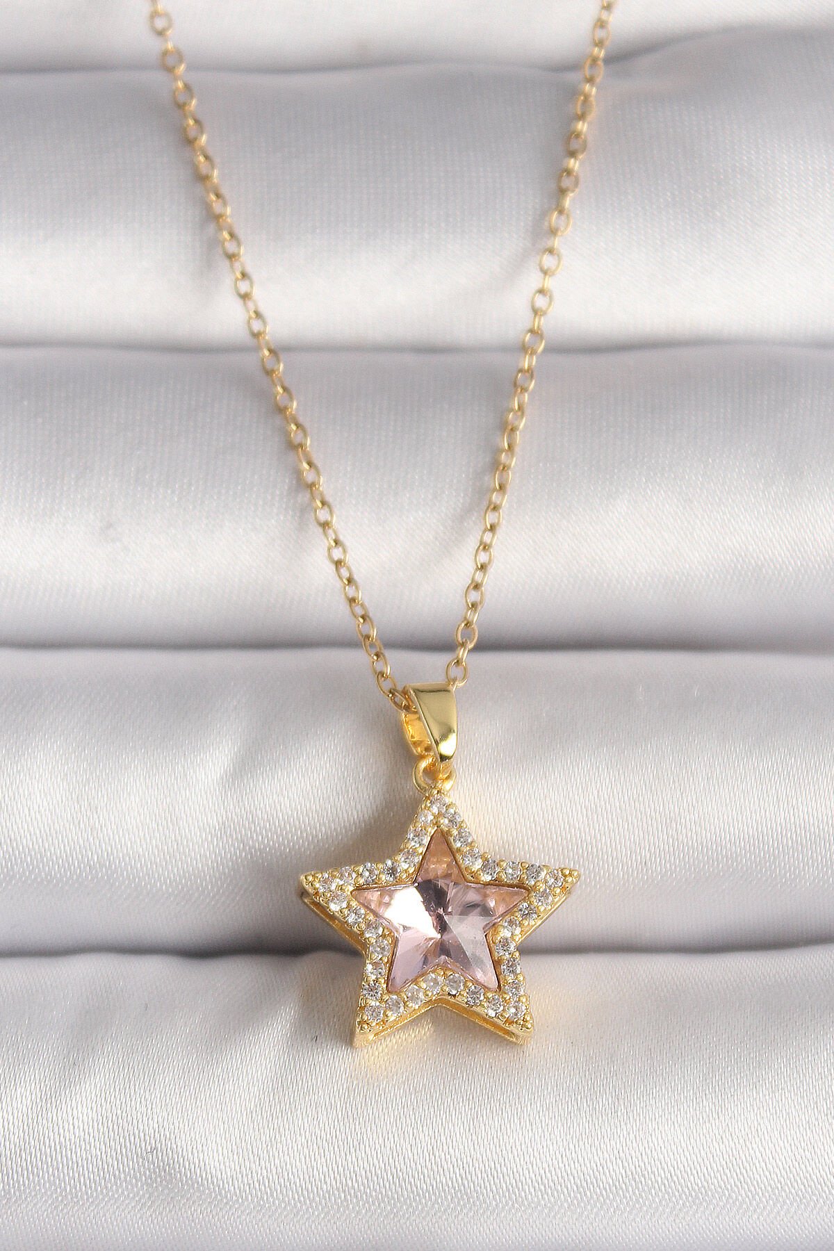 316L Çelik Gold Renk Zirkon Taşlı Pembe Yıldız Model Kadın Kolye - TJ-BKO9699
