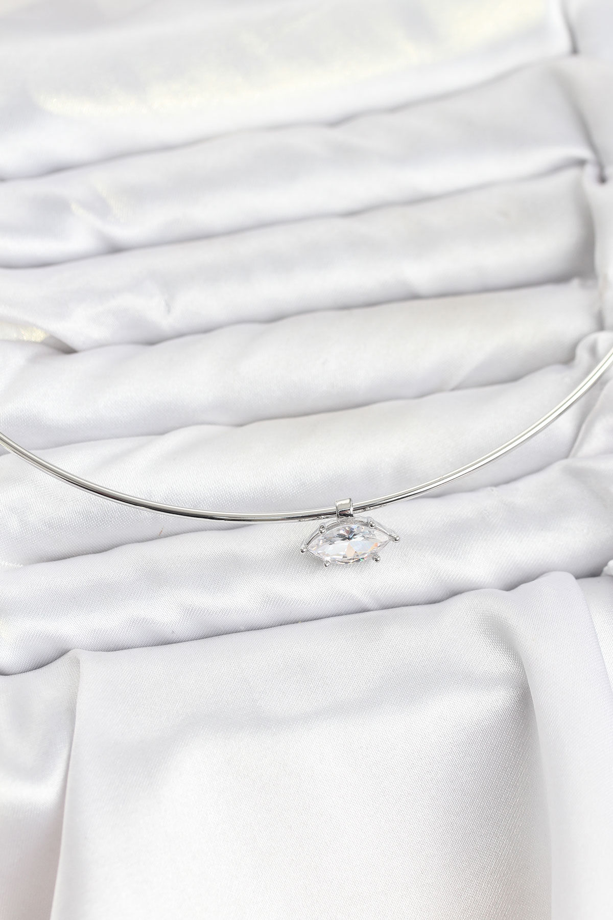 Pirinç Gümüş Renk Choker Model Zirkon Taşlı Kadın Kolye - TJ-BKO10816