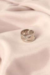 Gümüş Renk Metal Taşlı Model Ayarlanabilir Kadın Yüzük - TJ-BYK2152