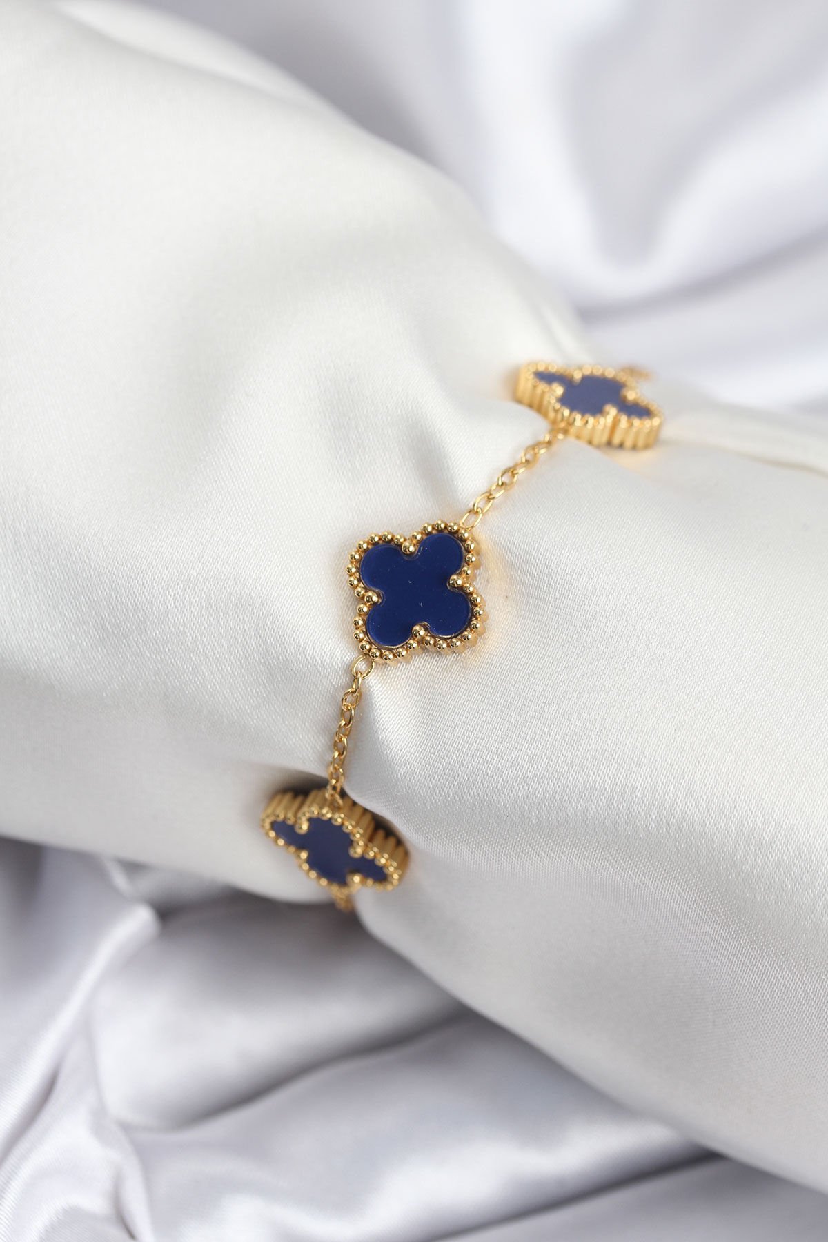 316L Çelik Zincir Gold Renk Lacivert Yonca Kadın Bileklik - TJ-BB7957