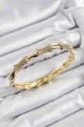 Pirinç Zirkon Taşlı Kemik Model Gold Renk Vip Kadın Bileklik - TJ-BB7344
