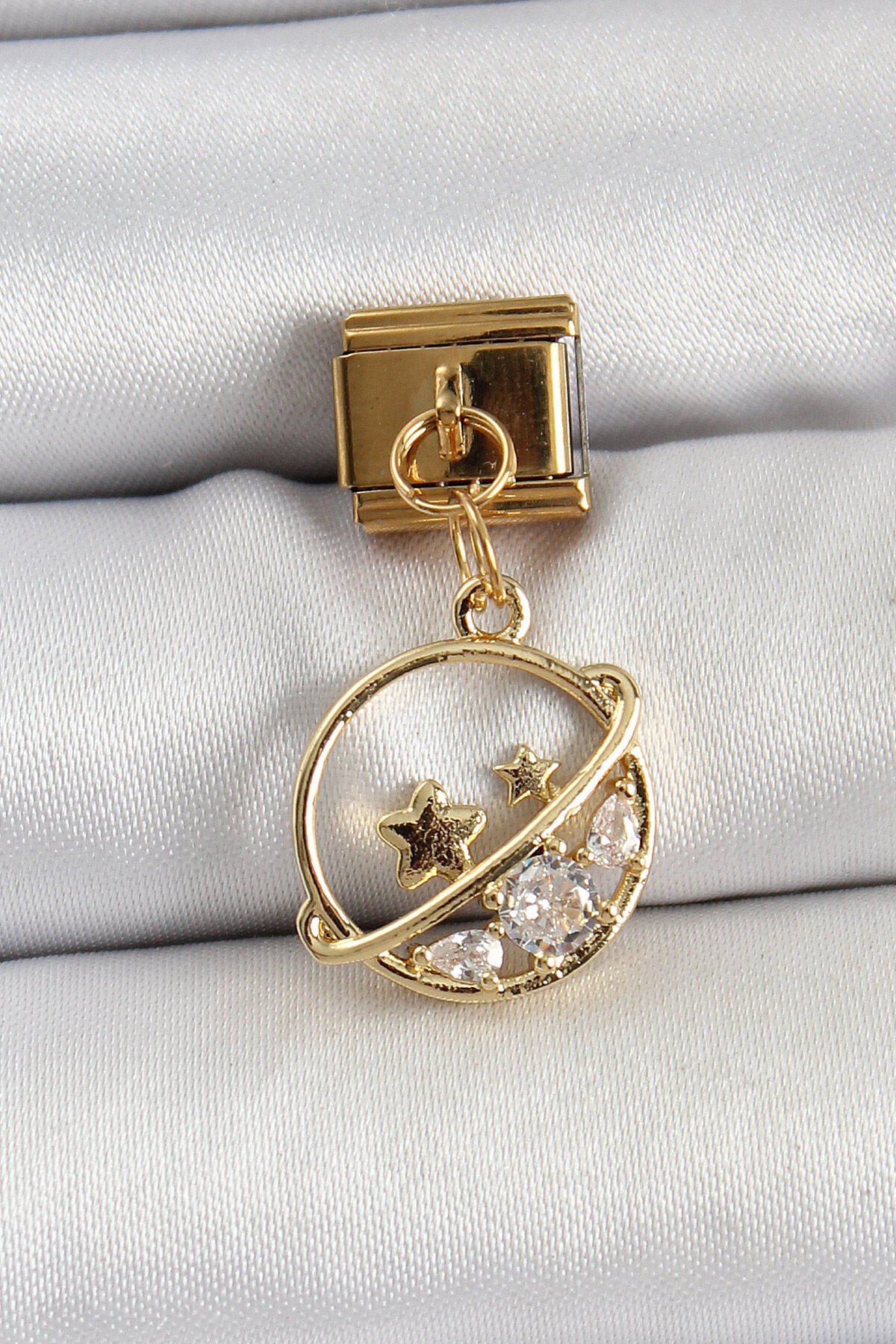 316L Çelik Sallantılı Zirkon Taşlı Satürn Model Gold Renk Nomination Charm - TJ-BC1418