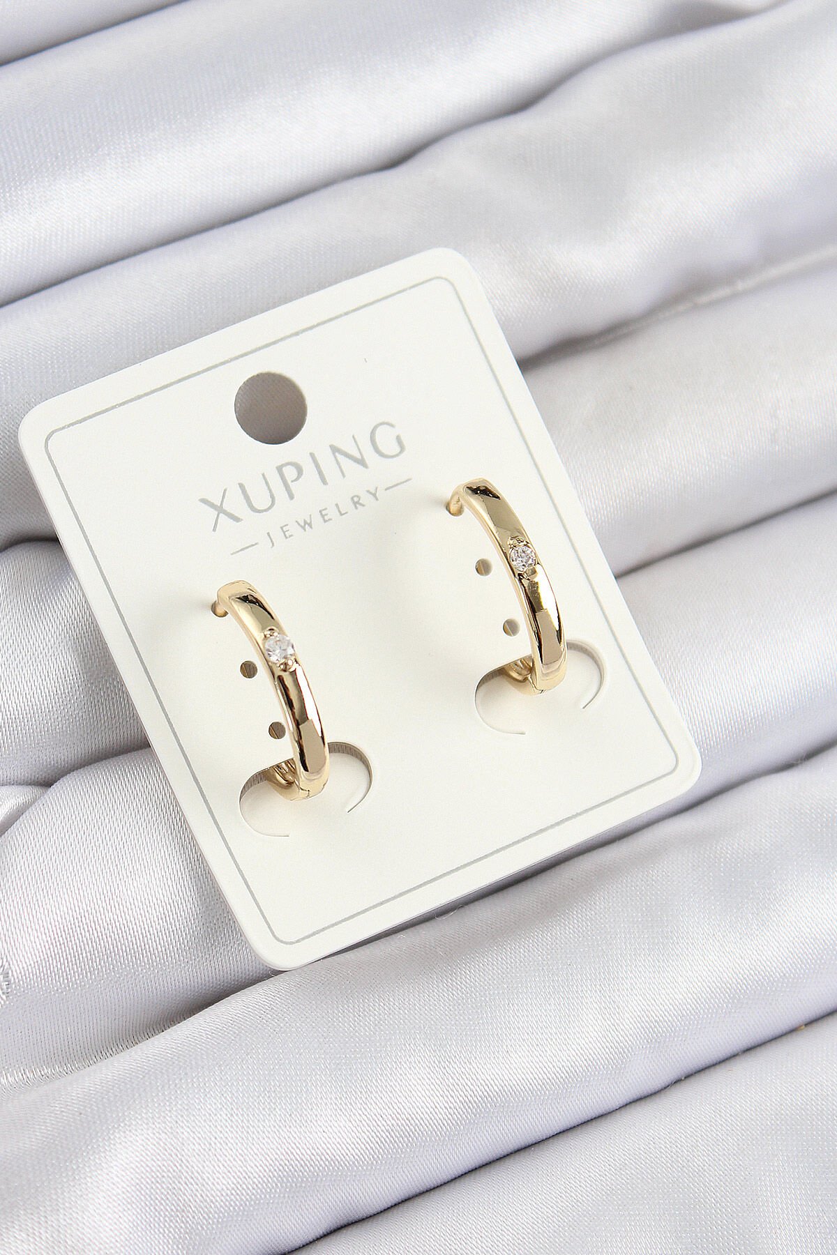 Xuping Zirkon Taşlı Oval Model Gold Renk Kadın Küpe - TJ-BKP10843