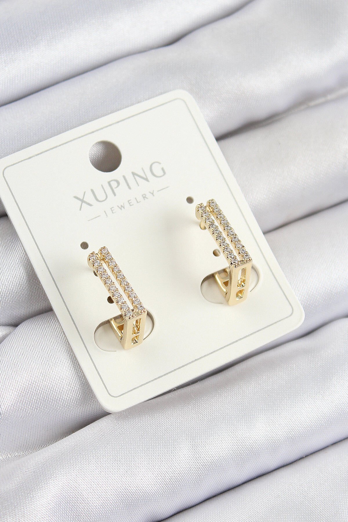 Xuping Zirkon Taşlı Dikdörtgen Model Gold Renk Kadın Küpe - TJ-BKP10854