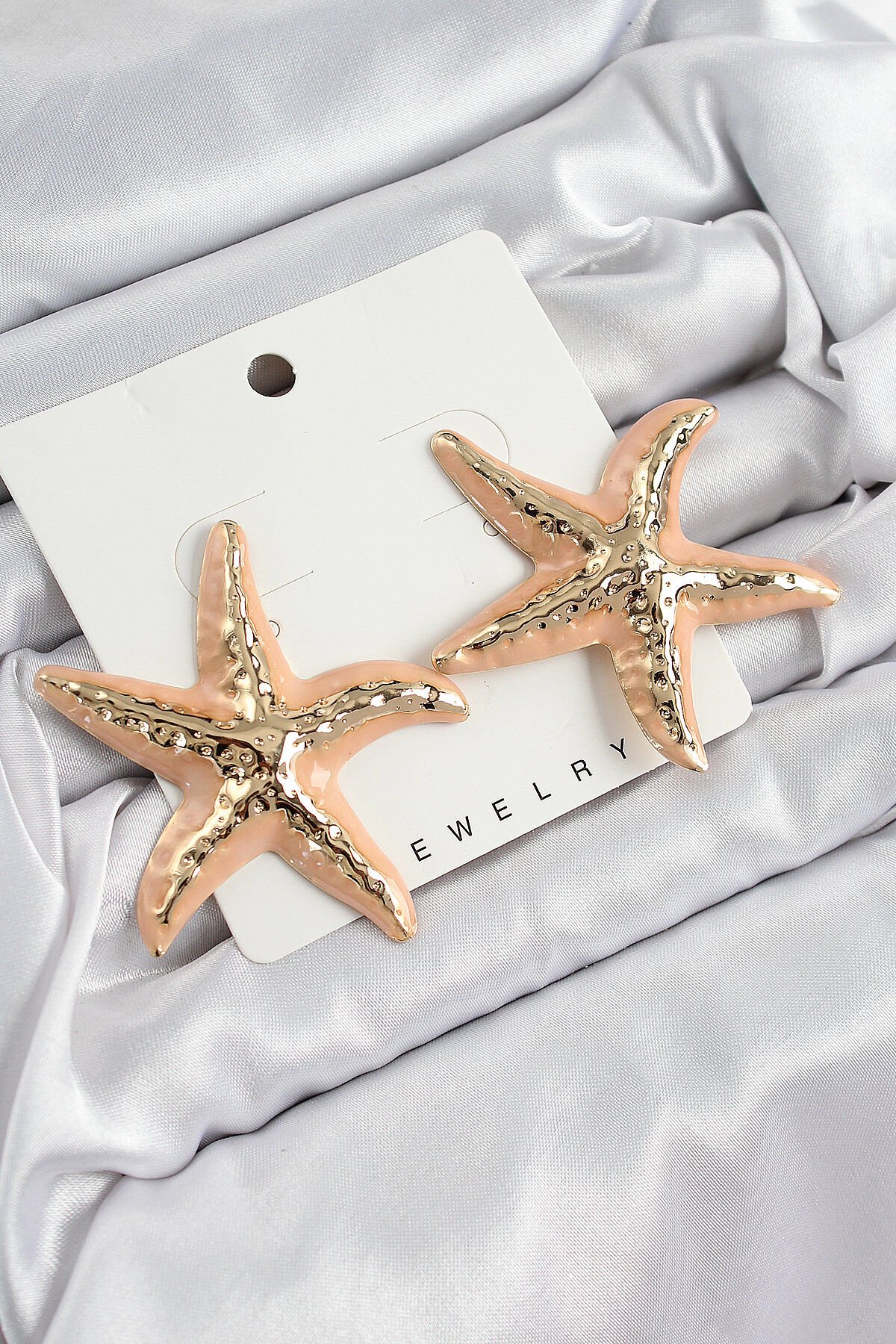 Pirinç Krem Deniz Yıldızı Model Vintage Kadın Küpe - TJ-BKP10867