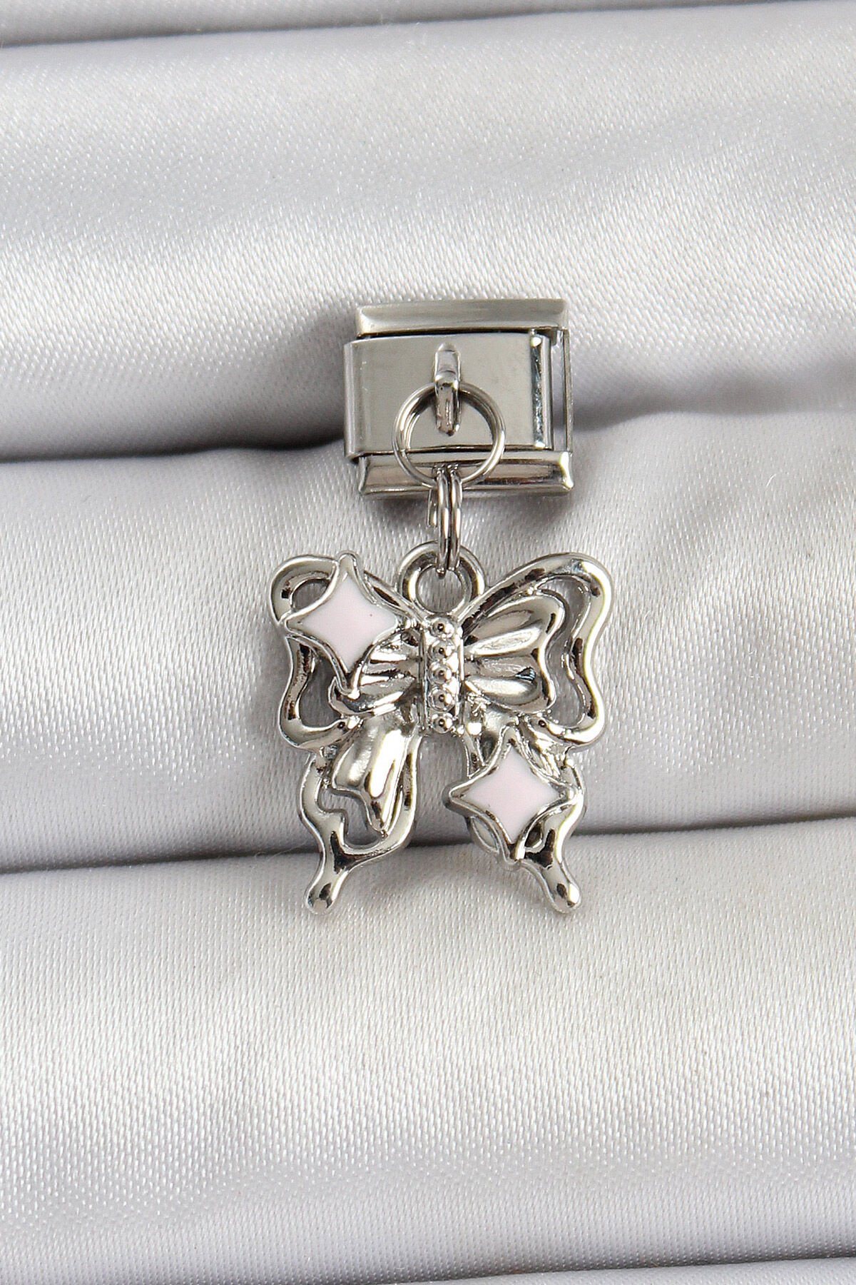 316L Çelik Sallantılı Fiyonk Model Gümüş Renk Nomination Charm - TJ-BC1481