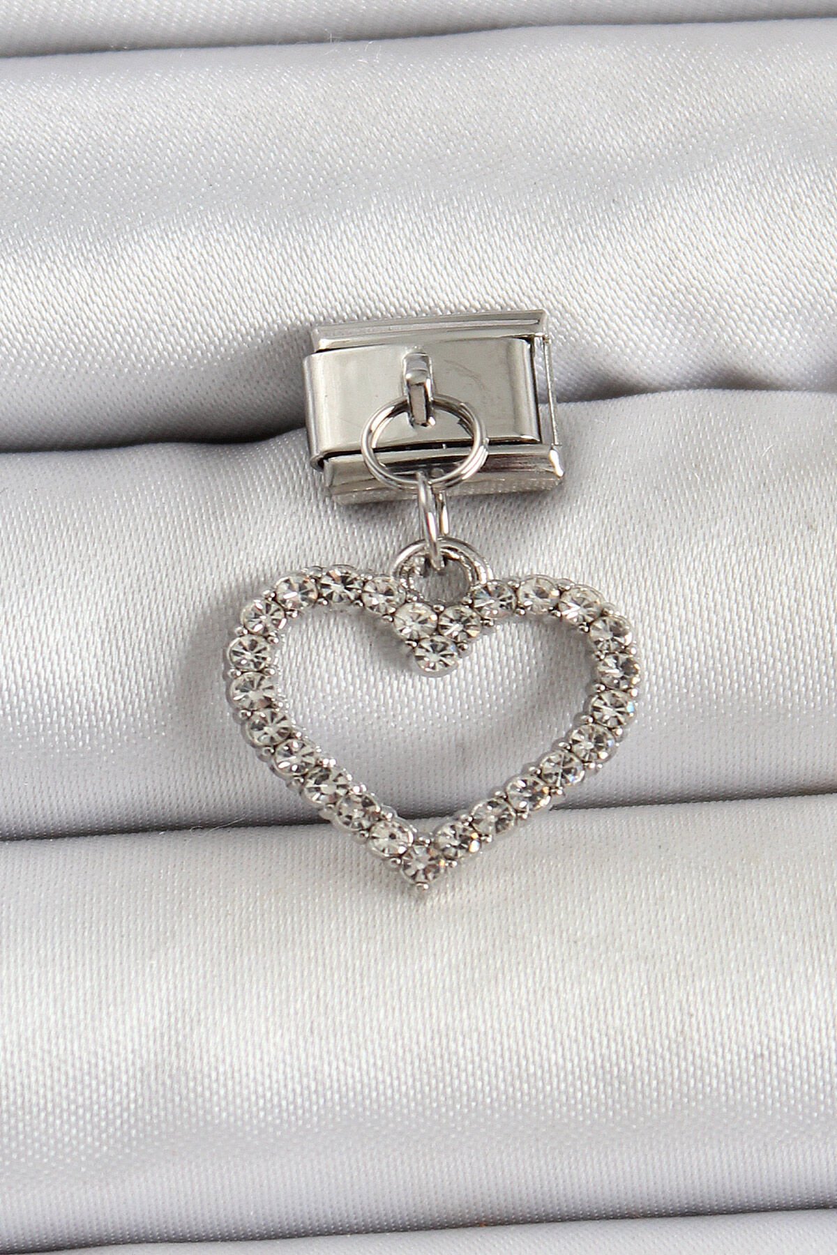 316L Çelik Sallantılı Zirkon Taşlı Kalp Model Gümüş Renk Nomination Charm - TJ-BC1483