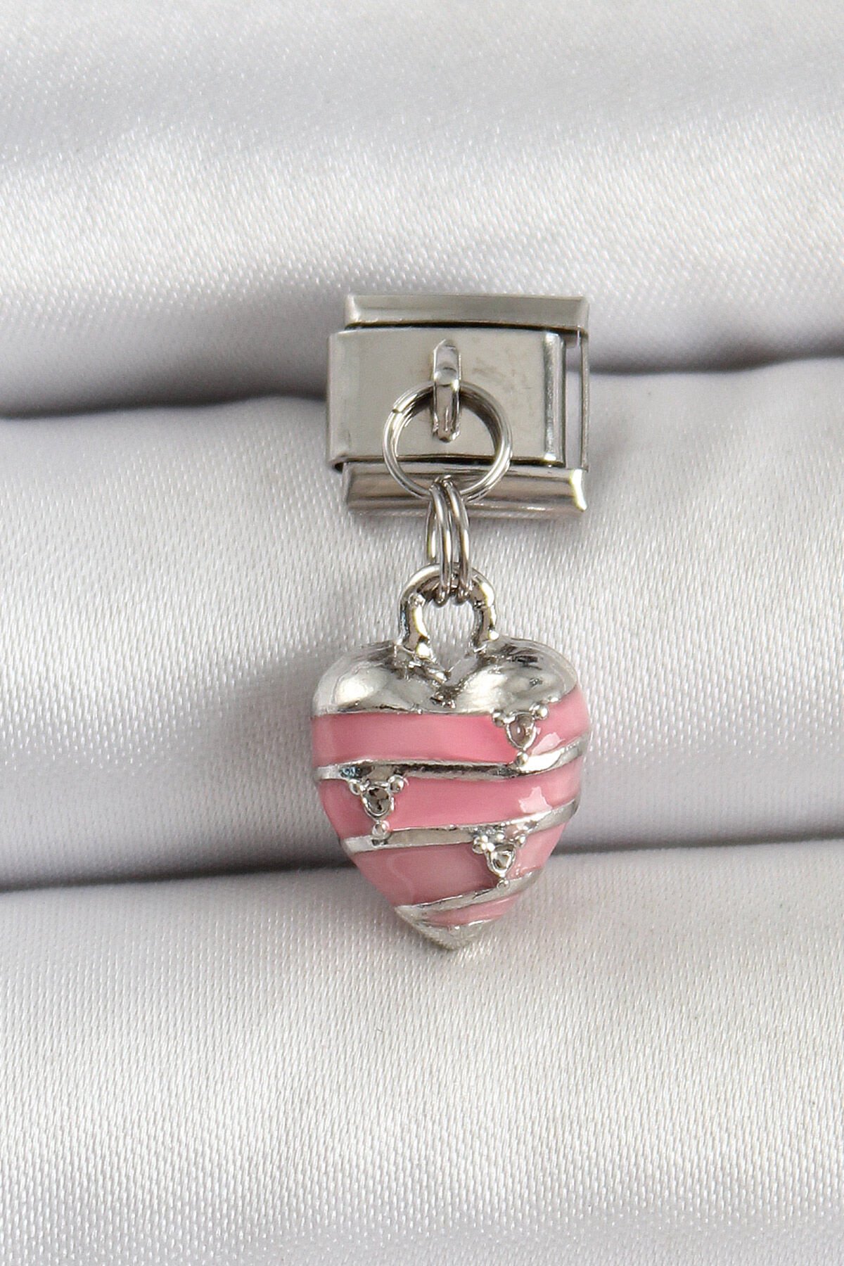 316L Çelik Gümüş Renk Pembe Kalp Model Nomination Charm - TJ-BC1495
