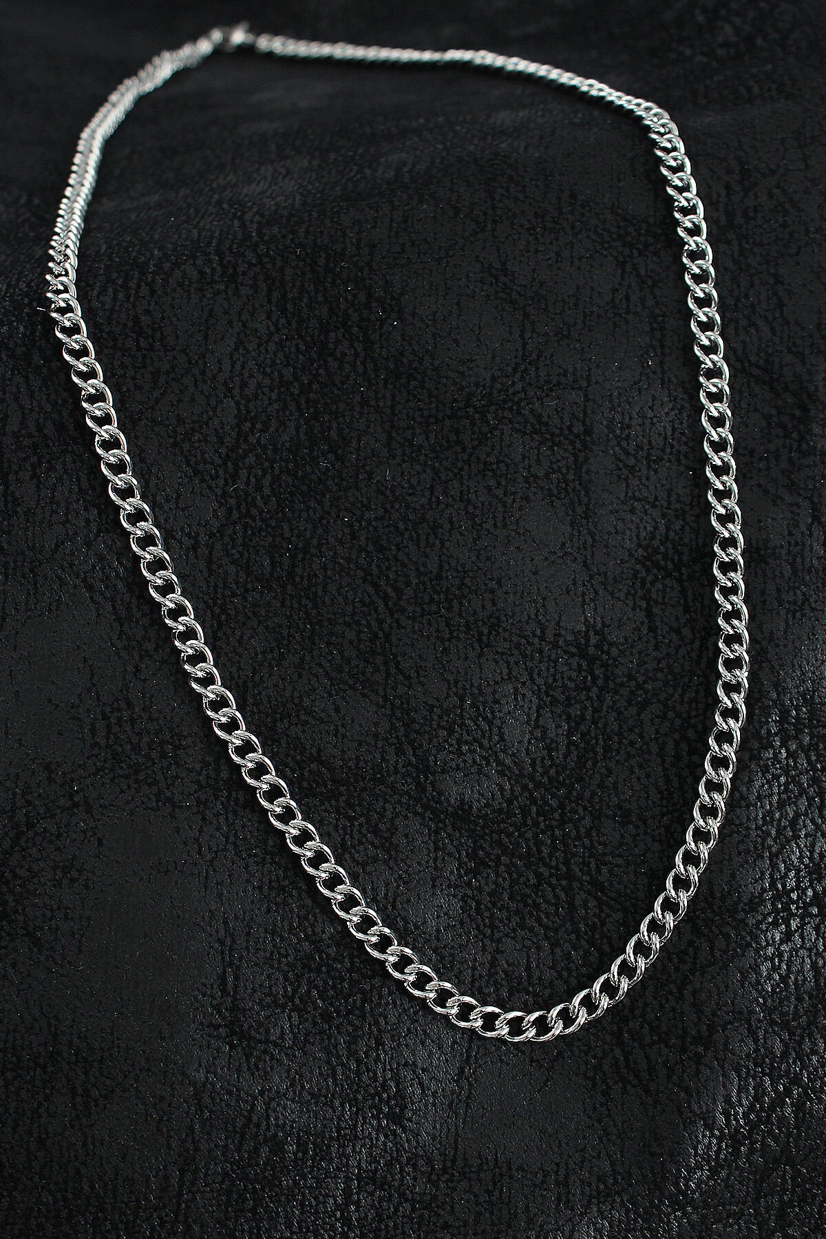 316L Çelik Klasik Oval Zincir Model Gümüş Renk Erkek Kolye - TJ-ERK1390