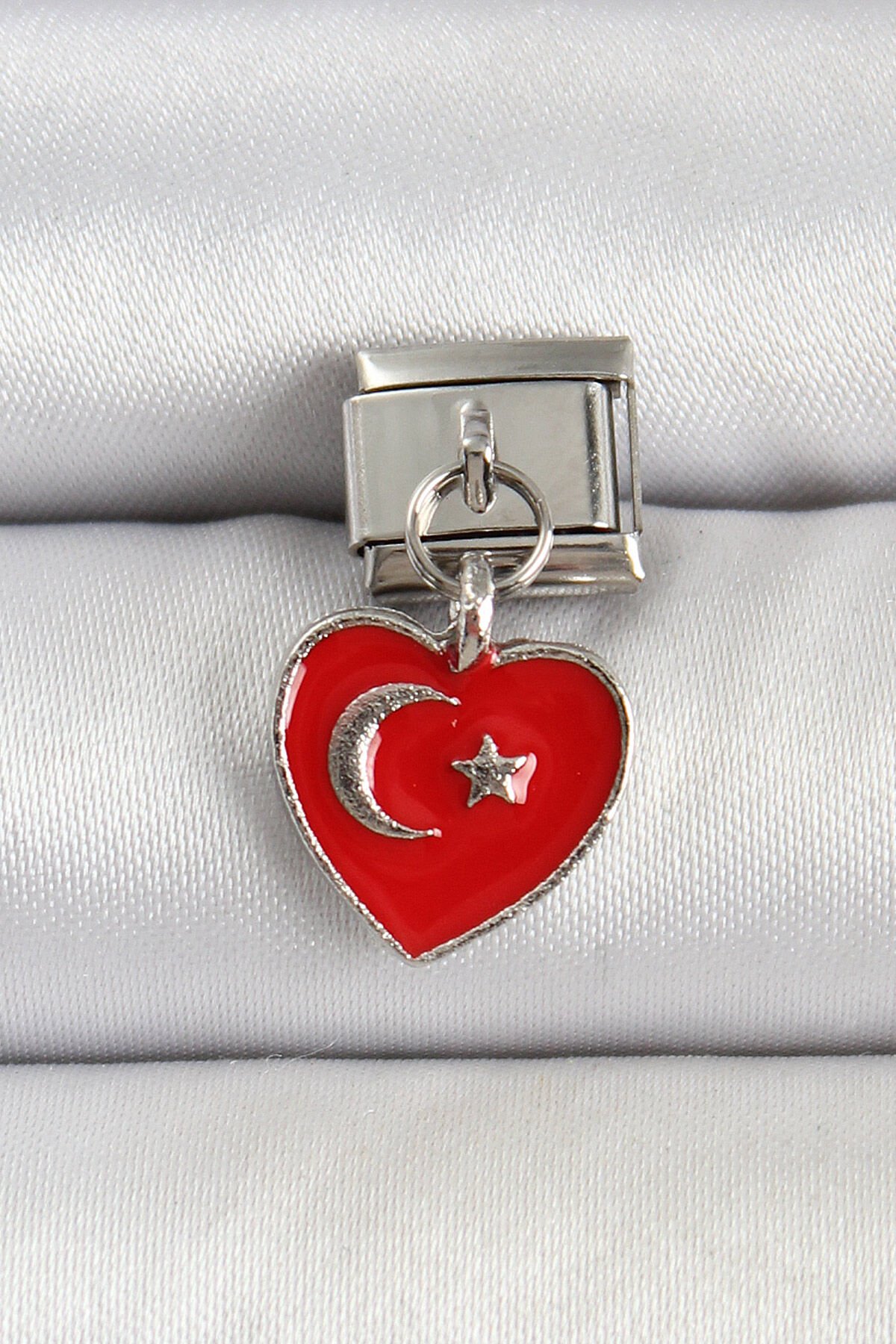 316L Çelik Gümüş Renk Kalp Türk Bayrağı Model Nomination Charm - TJ-BC1498