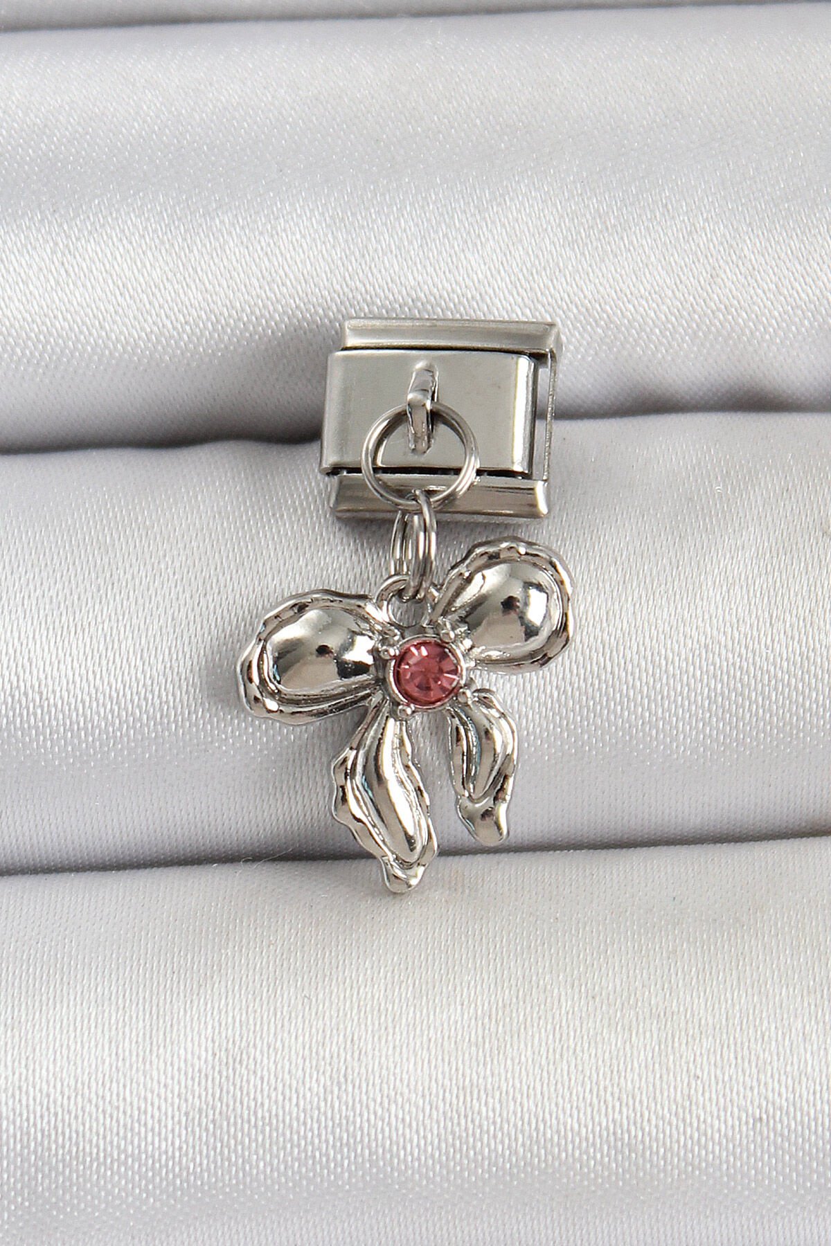 316L Çelik Gümüş Renk Fiyonk Model Nomination Charm - TJ-BC1505