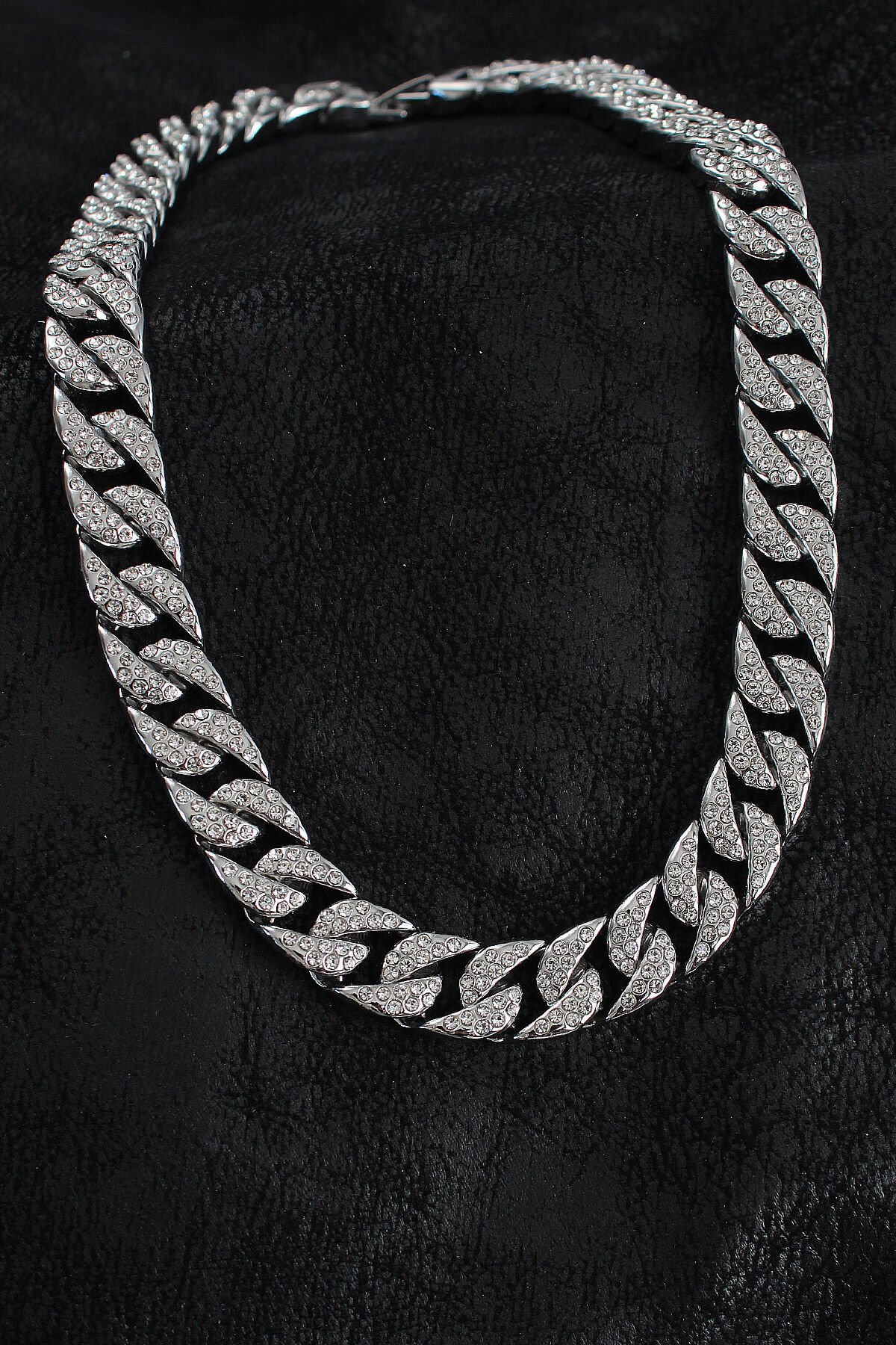 Pirinç Zirkon Taşlı Cuba Gurmet Model Gümüş Renk Erkek Kolye - TJ-ERK1404