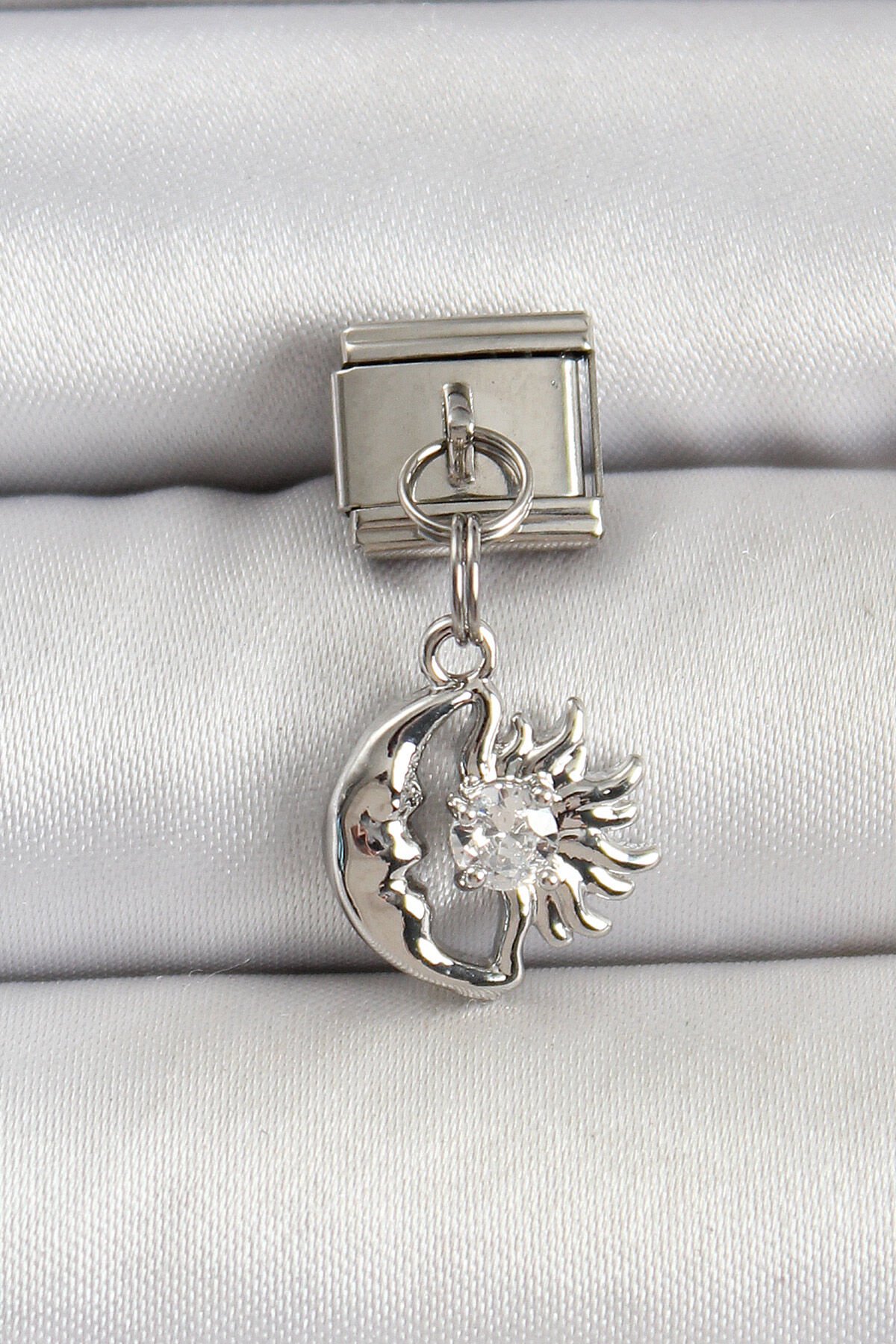 316L Çelik Gümüş Renk Ay ve Güneş Model Nomination Charm - TJ-BC1516