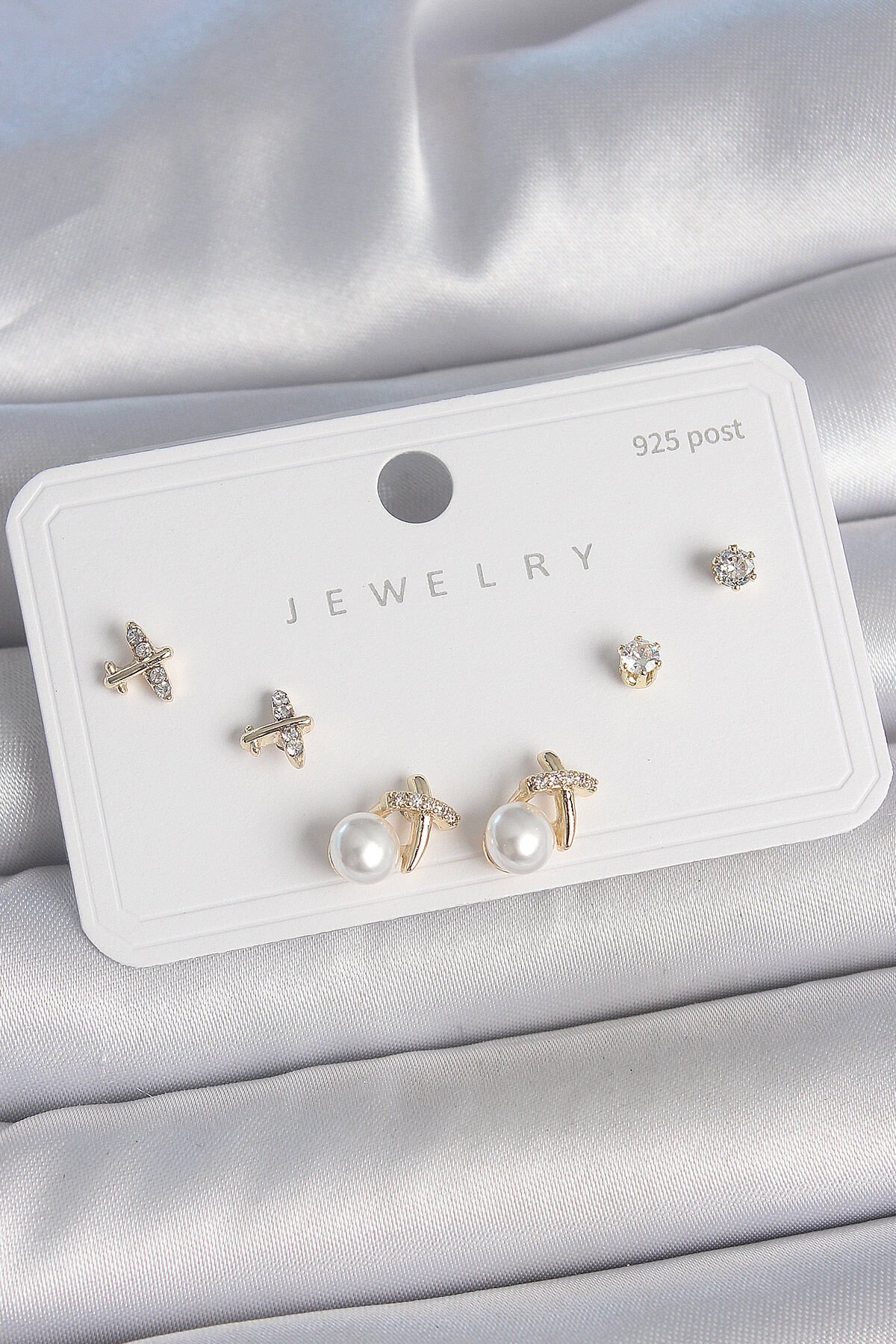 Pirinç Gold Renk Zirkon Taşlı Kelebek Model İnci Detay 925 Ayar Gümüş Çivi Kadın Küpe Seti - TJ-BKP10478