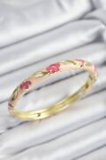 Mineli Pirinç Pembe Çiçek Motifli Gold Renk Kadın Kelepçe - TJ-BB7372