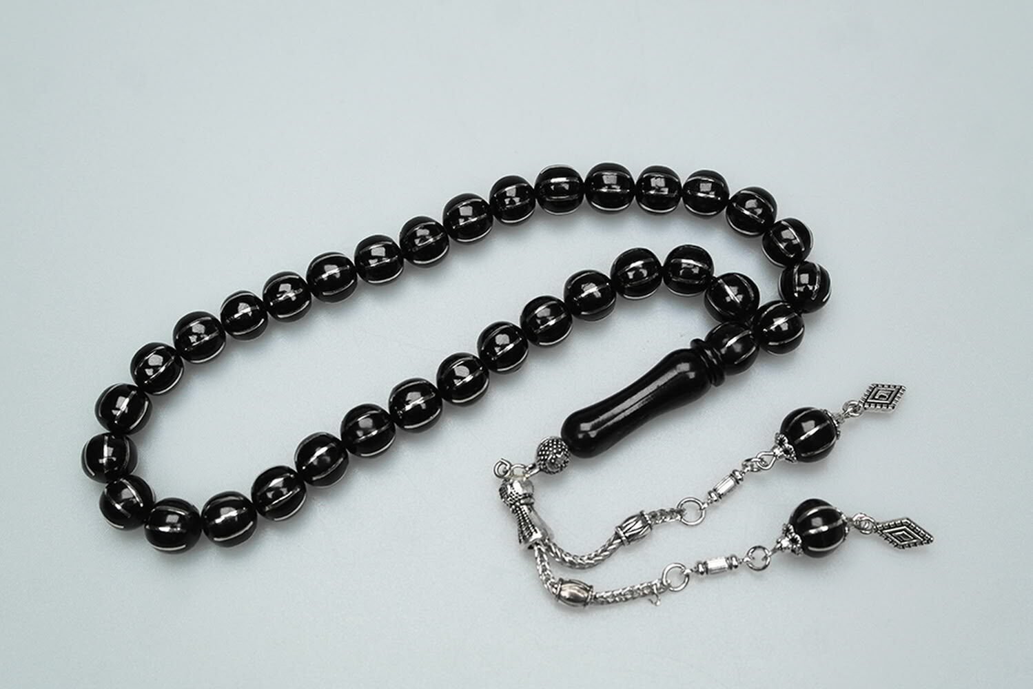 Karpuz Dilimi Sekizli Alpaka İşlemeli Oltu Sıkması Tespih