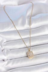 316L Çelik Gold Renk Zincir Kare Zirkon Taş Model Kadın Kolye - TJ-BKO10059