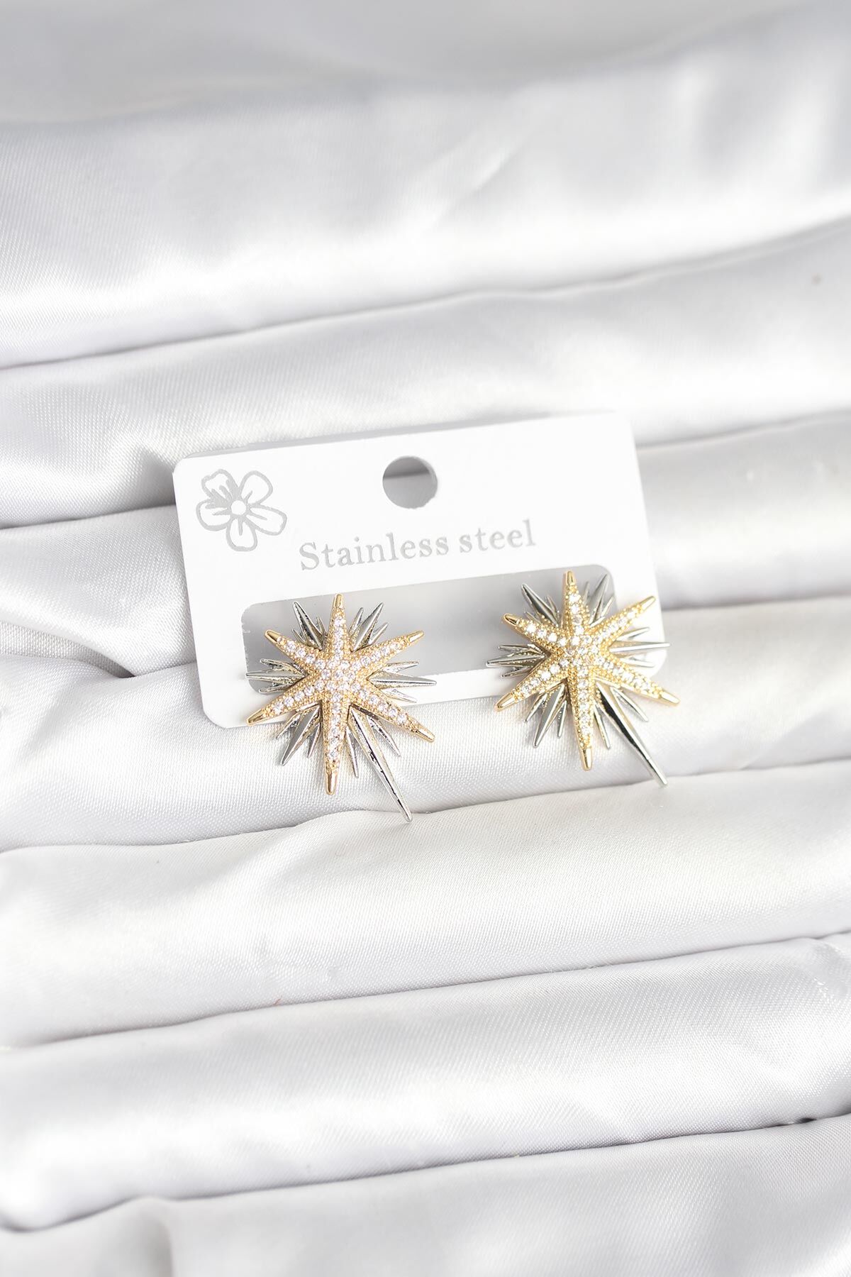 Pirinç Gümüş Renk Kutup Yıldızı Kadın Küpe - TJ-BKP11392