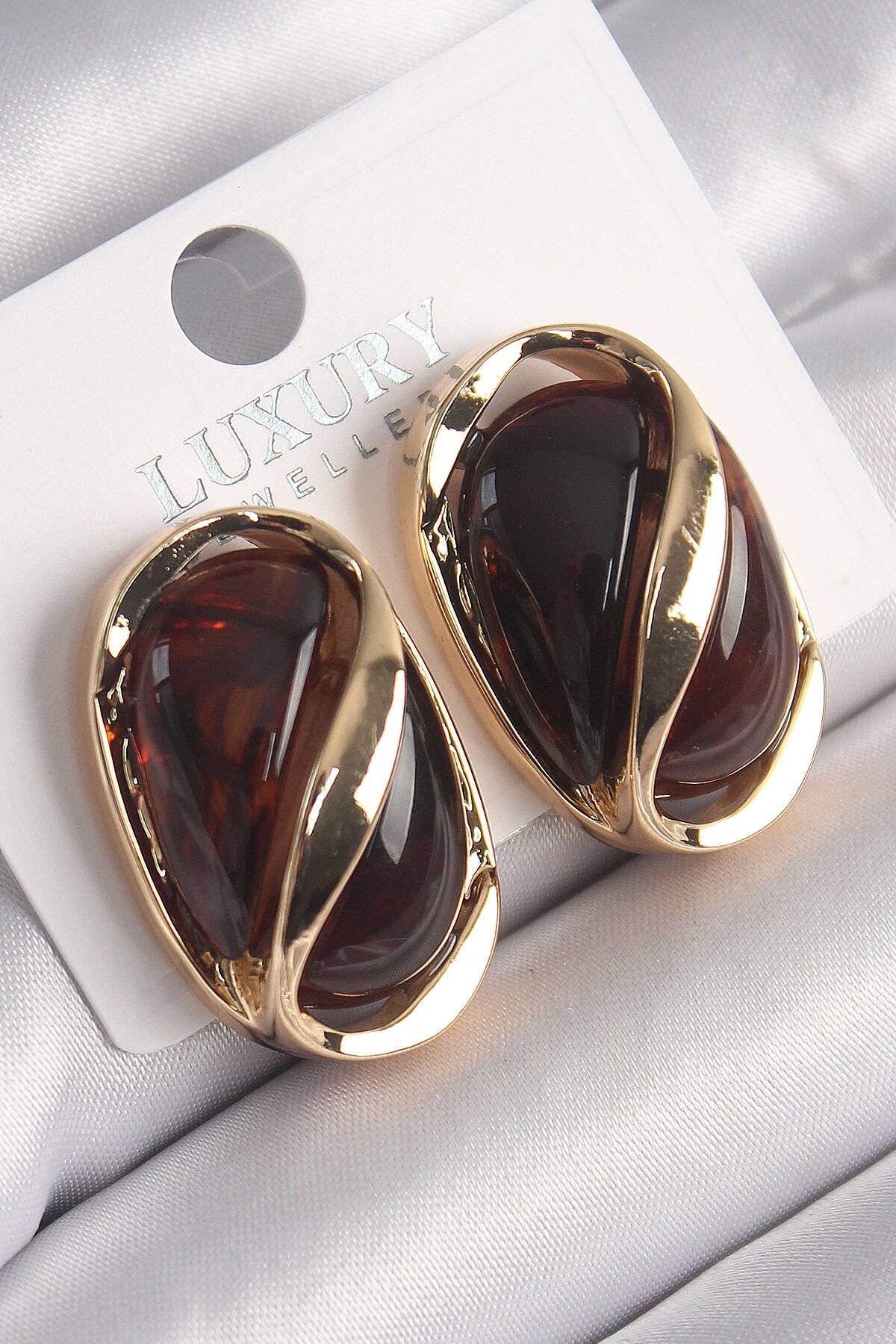 Pirinç Gold Renk Kahverengi Oval Vintage Kadın Küpe - TJ-BKP9821