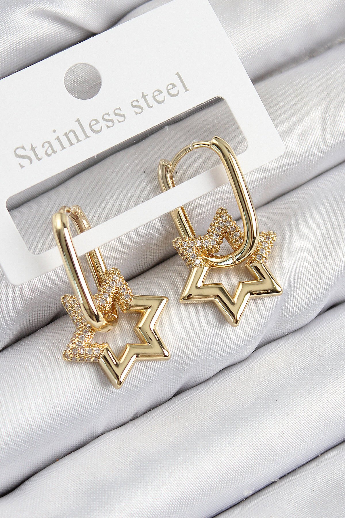 Pirinç Zirkon Taşlı Yıldız Model Gold Renk Kadın Küpe - TJ-BKP11099